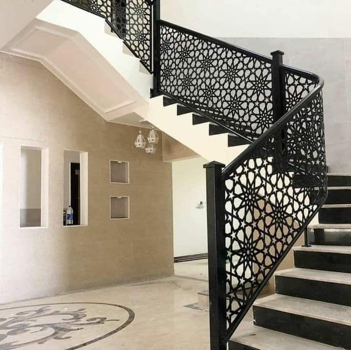 درج حديد الدمام